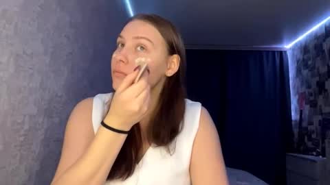 Snapshot of laurenjungling chatting on 10/05/25, 07:01 Hannah online show from 10/05/25, 07:01