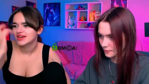 Laure online show from 04/24/26, 09:45