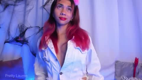 Lauren online show from 10/25/25, 04:31