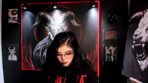  LAUREN INDEPENDENT MODEL HELP ME REACH 100 LIKES PLS  online show from 07/05/26, 01:01