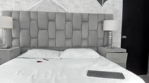 Lauren  online show from 02/14/26, 03:20