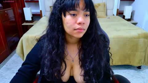 laurent online show from 11/29/25, 03:09