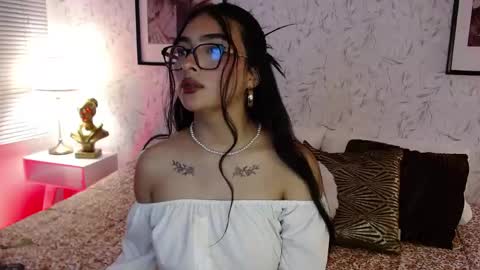 Laurent online show from 04/24/26, 03:20