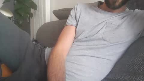 Snapshot of laurenthod chatting on 02/18/25, 02:16 laurenthod online show from 02/18/25, 02:16