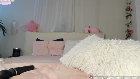 Lauren online show from 02/11/26, 08:03