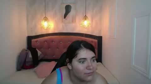 Snapshot of laurha_ chatting on 07/31/26, 07:57 laura online show from 07/31/26, 07:57