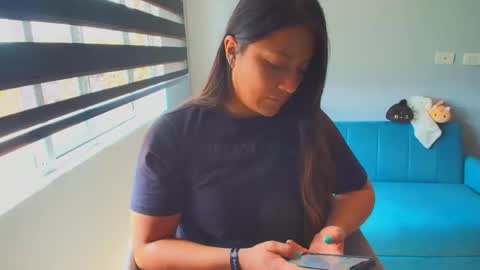 Snapshot of lauri_fit chatting on 09/25/25, 04:11 Lauri online show from 09/25/25, 04:11