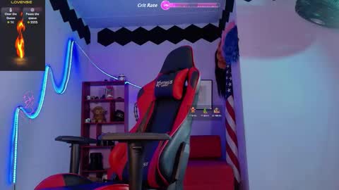 ANA LAURA online show from 10/22/25, 09:03