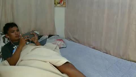 Dallas Hooter Edmonson online show from 02/11/26, 03:06