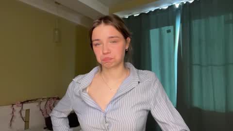 Bella online show from 03/30/26, 06:03