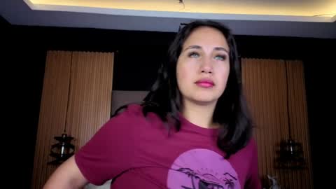 Lau Roberts online show from 04/24/26, 04:04