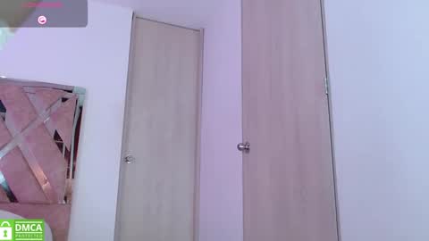 LauryMoons online show from 10/04/25, 10:41