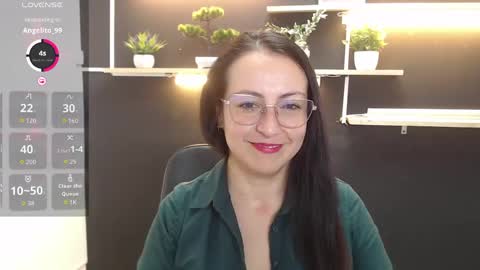 Laury  online show from 04/23/26, 03:58