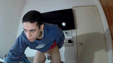 Lautaro online show from 09/22/25, 06:59