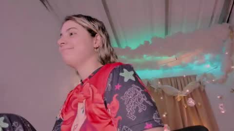 Lauu G online show from 12/21/24, 06:09