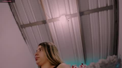 Lauu G online show from 02/22/25, 03:45