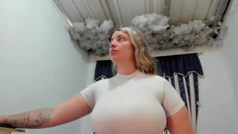 Lauu G online show from 03/19/26, 01:15