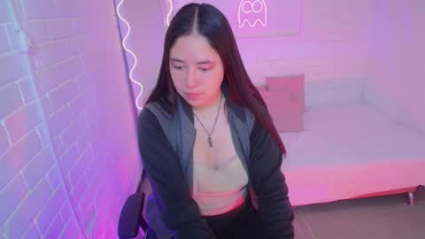 Snapshot of lauxury_tay chatting on 09/09/25, 03:17 Lauxury online show from 09/09/25, 03:17