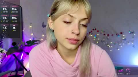 Snapshot of lavenderlav chatting on 09/14/25, 09:41 Melissa online show from 09/14/25, 09:41