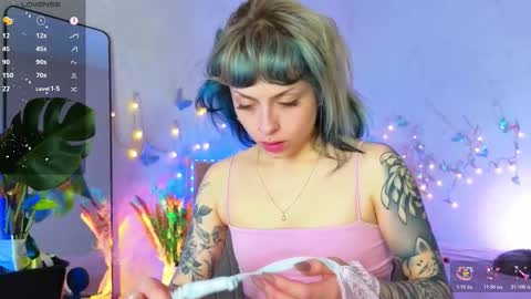 Melissa online show from 02/25/26, 11:42