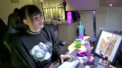 Lavenderrzz online show from 02/05/26, 02:22