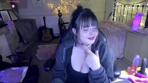 Lavenderrzz online show from 02/21/26, 08:54