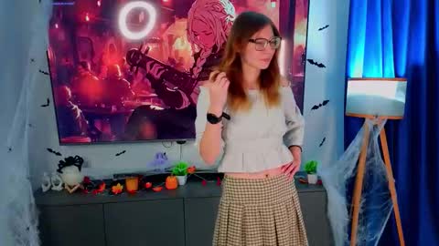 Gloria online show from 11/24/25, 08:03