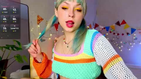Snapshot of lavenly chatting on 10/05/25, 07:50 Melissa online show from 10/05/25, 07:50