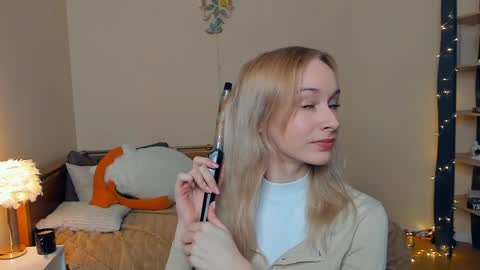 Snapshot of lavernewendland chatting on 03/28/26, 07:30 lavernewendland online show from 03/28/26, 07:30