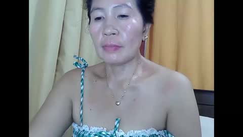 lavine1983 online show from 11/18/25, 04:11