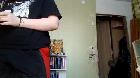 Snapshot of lavonesorge chatting on 02/18/26, 07:15 Adeline online show from 02/18/26, 07:15