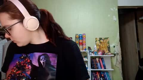 Snapshot of lavonesorge chatting on 03/02/26, 06:14 Adeline online show from 03/02/26, 06:14