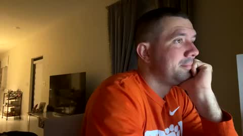 Snapshot of law_cambio chatting on 01/09/25, 10:31 law_cambio online show from 01/09/25, 10:31