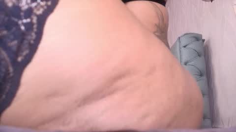 Snapshot of lay_madison chatting on 11/11/25, 07:36 Lay Madison online show from 11/11/25, 07:36