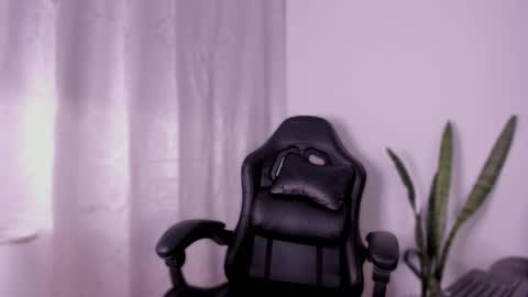 laya online show from 03/26/26, 03:12