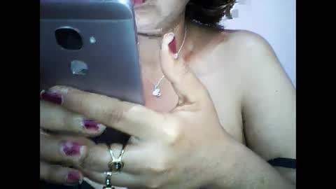 Snapshot of layanah12 chatting on 01/08/25, 01:31 layanah12 online show from 01/08/25, 01:31