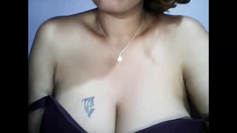 Snapshot of layanah12 chatting on 01/09/25, 03:23 layanah12 online show from 01/09/25, 03:23