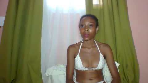 layannek online show from 03/06/26, 05:04