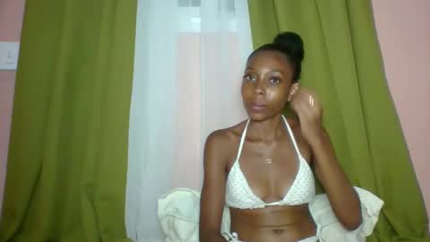 layannek online show from 03/06/26, 05:53