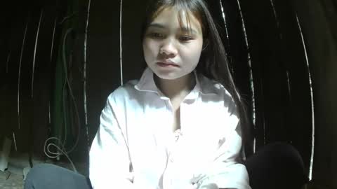 layla_999 online show from 04/08/26, 01:05