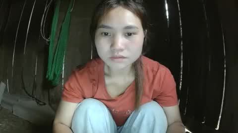 layla_999 online show from 04/18/26, 01:09