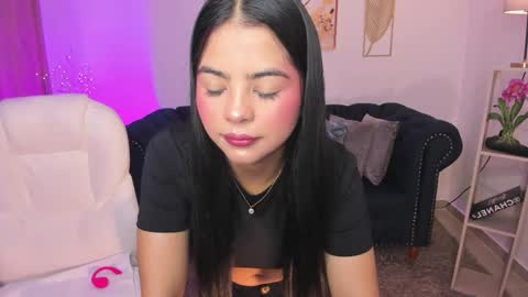 Layla Breezee online show from 01/18/26, 12:31