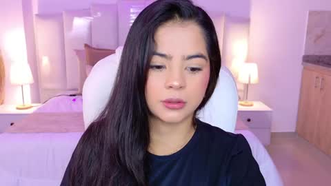 Layla Breezee online show from 05/15/26, 09:38