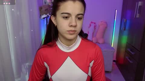 Layla online show from 01/06/26, 02:32