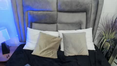 Snapshot of layla_clarke chatting on 03/03/25, 06:37 layla_clarke online show from 03/03/25, 06:37