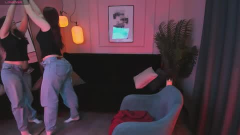 layla_glam online show from 04/05/26, 01:41