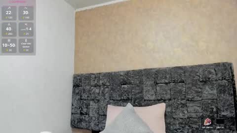 L A Y L A online show from 11/17/25, 12:11