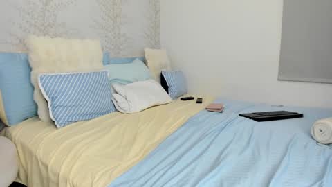 Layla Vanegas online show from 02/09/25, 12:39