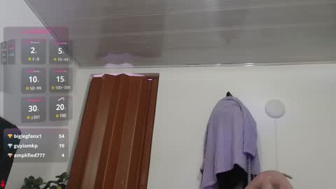 laylafoxy_tay online show from 01/15/25, 06:01