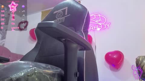 laylafoxy_tay online show from 02/18/26, 03:24